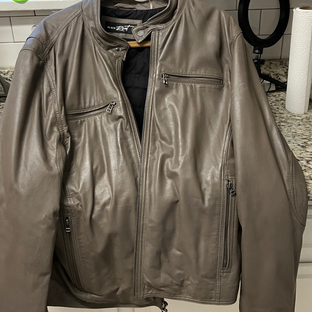 Black Rivet Men's Taupe Leather Jacket